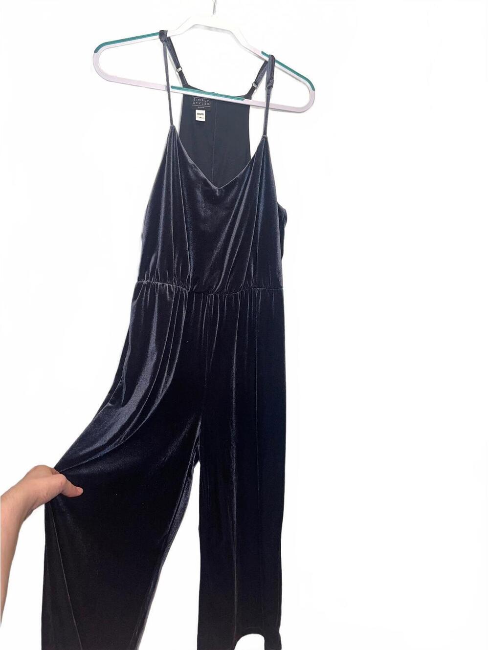 Simply Styled Charcoal Grey Velvet Jumpsuit w/ Adjustable Straps Size L, festive